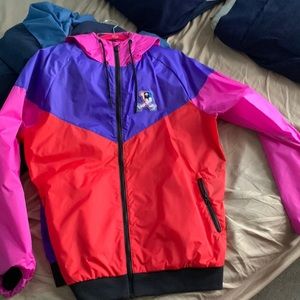 Nike windbreaker